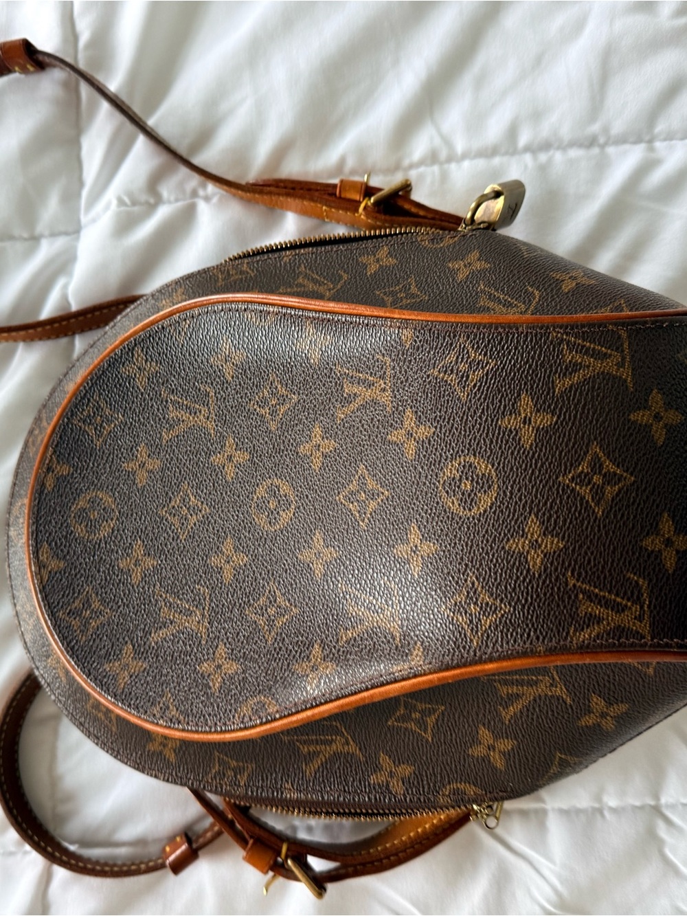 Louis Vuitton Brown Leather Strap Bag with Gold Padlock Detail